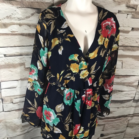 Millibon women’s romper L sheer floral w/lining - Picture 2 of 8